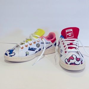 Adidas, kids’ size 5 special edition Stan Smith PrimeBlue. Gently worn.
